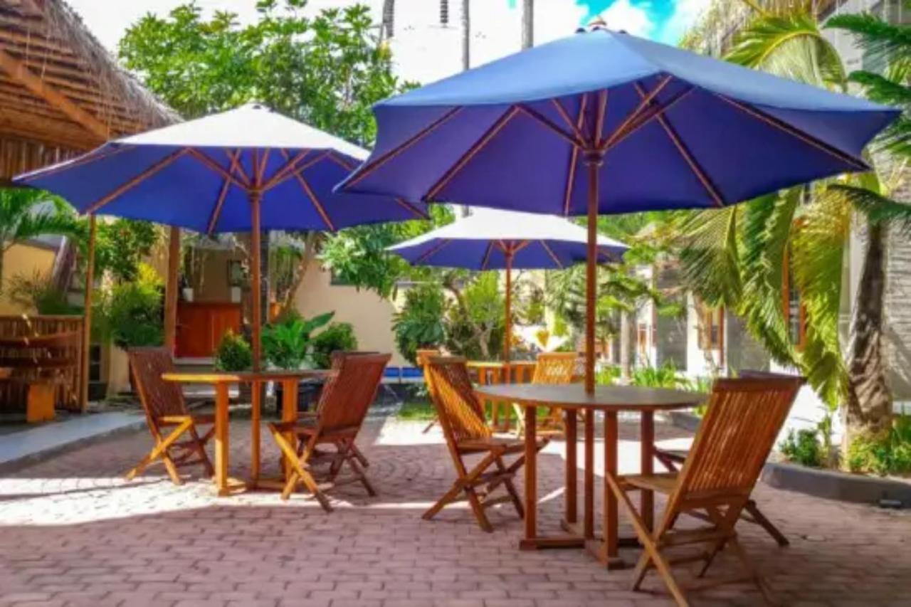 Oyo Flagship 91237 Ratu Guest House Kedunganan Exterior photo