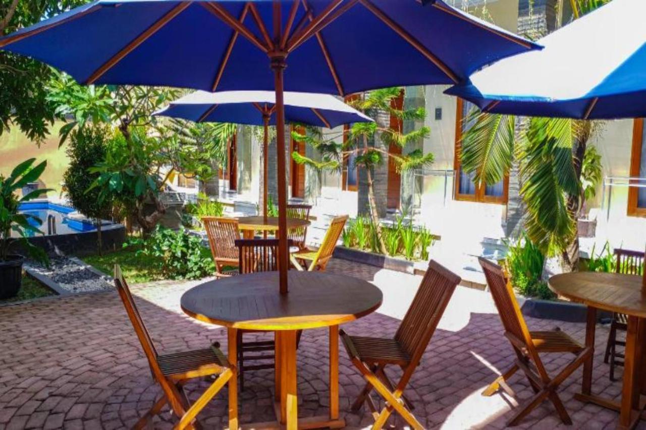 Oyo Flagship 91237 Ratu Guest House Kedunganan Exterior photo